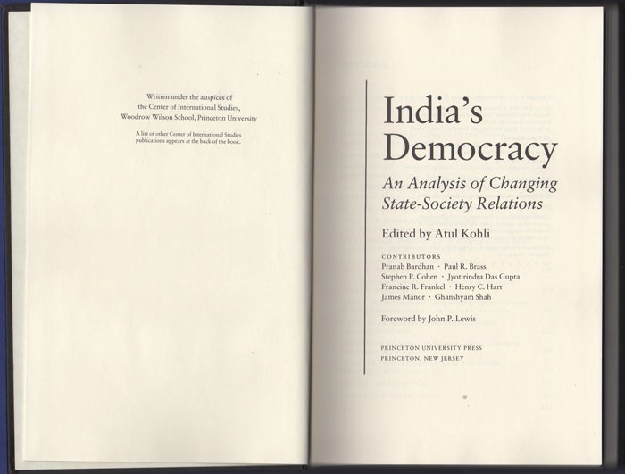 Item #30280 India's Democracy. Atul Kohli, ed.